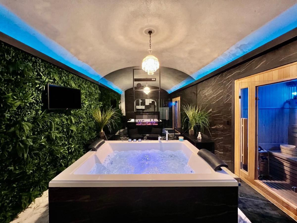 Romantic Wellness Colosseo Apartment Rom